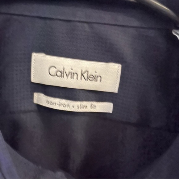 Men’s Calvin Klein Shirt - Picture 2 of 4